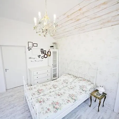 Holiday home Levendula Haz - Rosie *